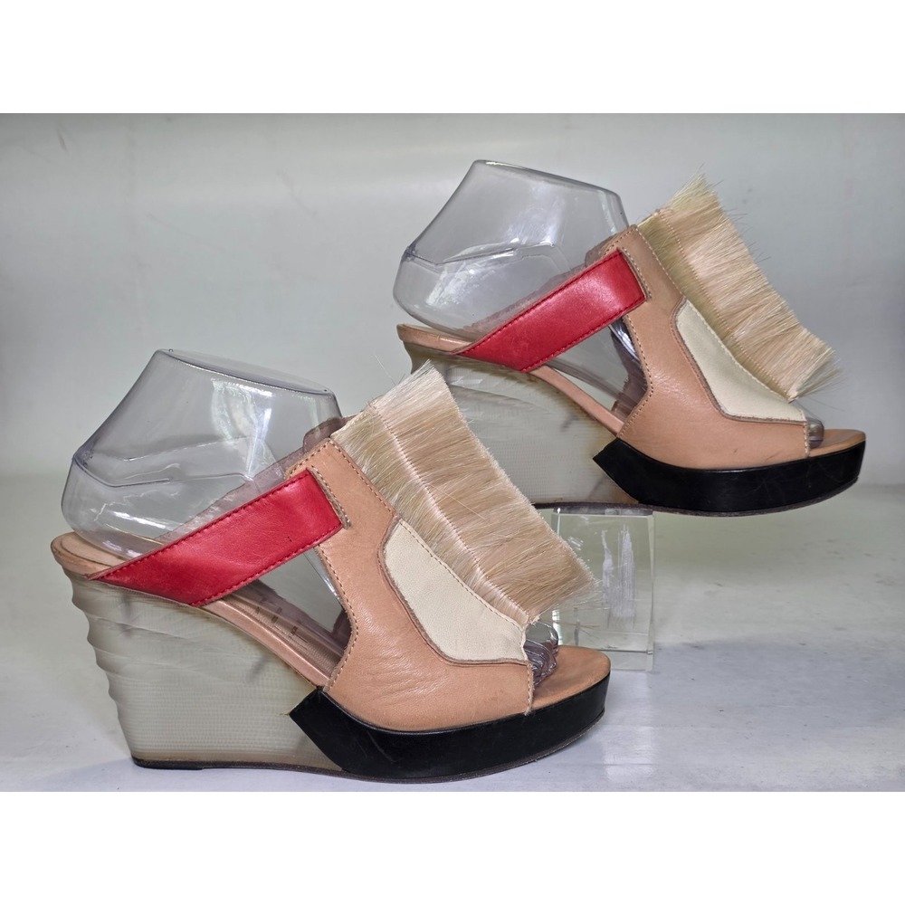 LD Tuttle Women's Sandals Size 6.5 - 7 Beige Leather Wedge Pony Hair Shoes Italy